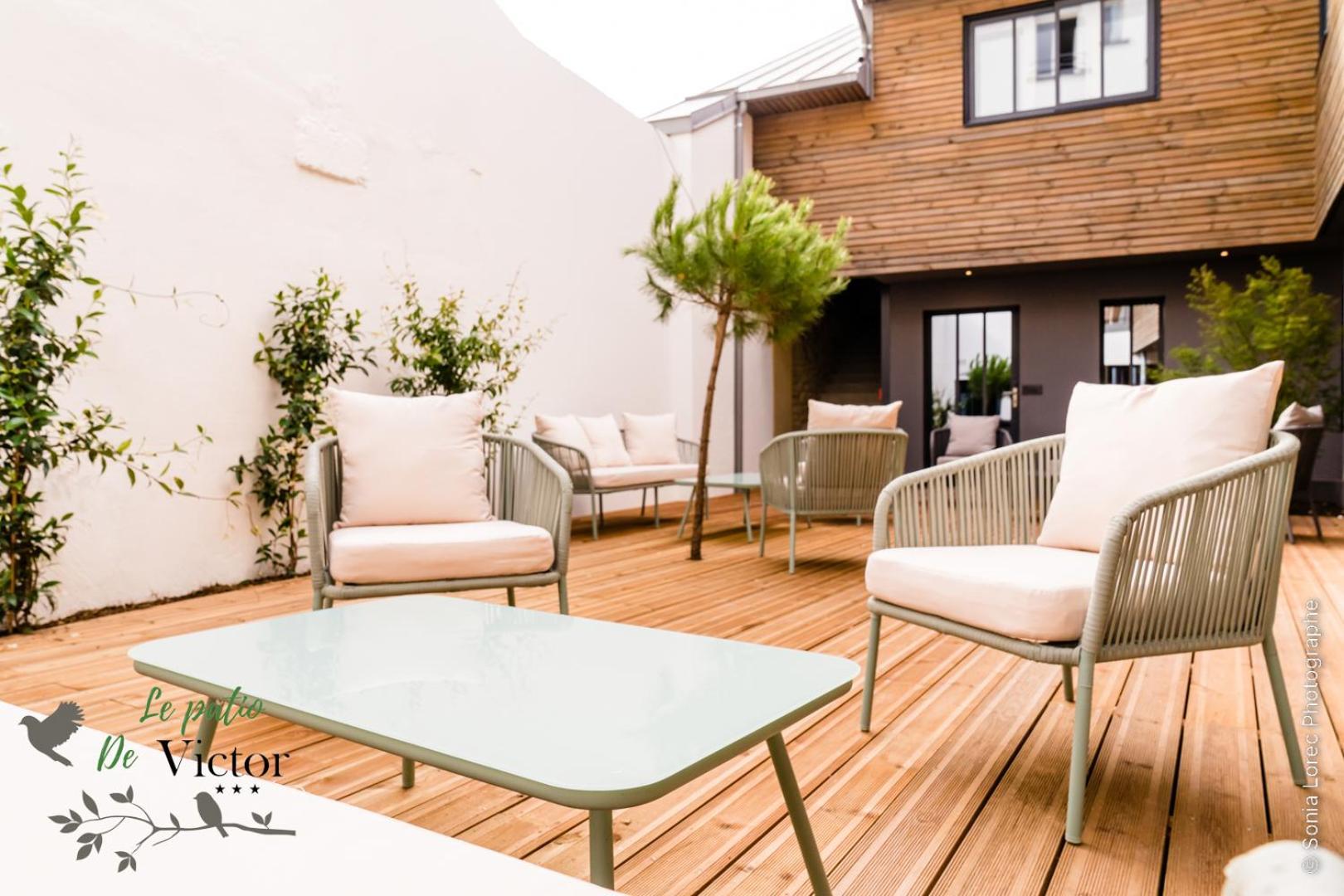 Hotel Le Patio De Victor, Лорьян Экстерьер фото